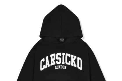 carsicko-london-black-hoodie-front