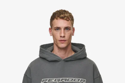 Pegador Hoodie